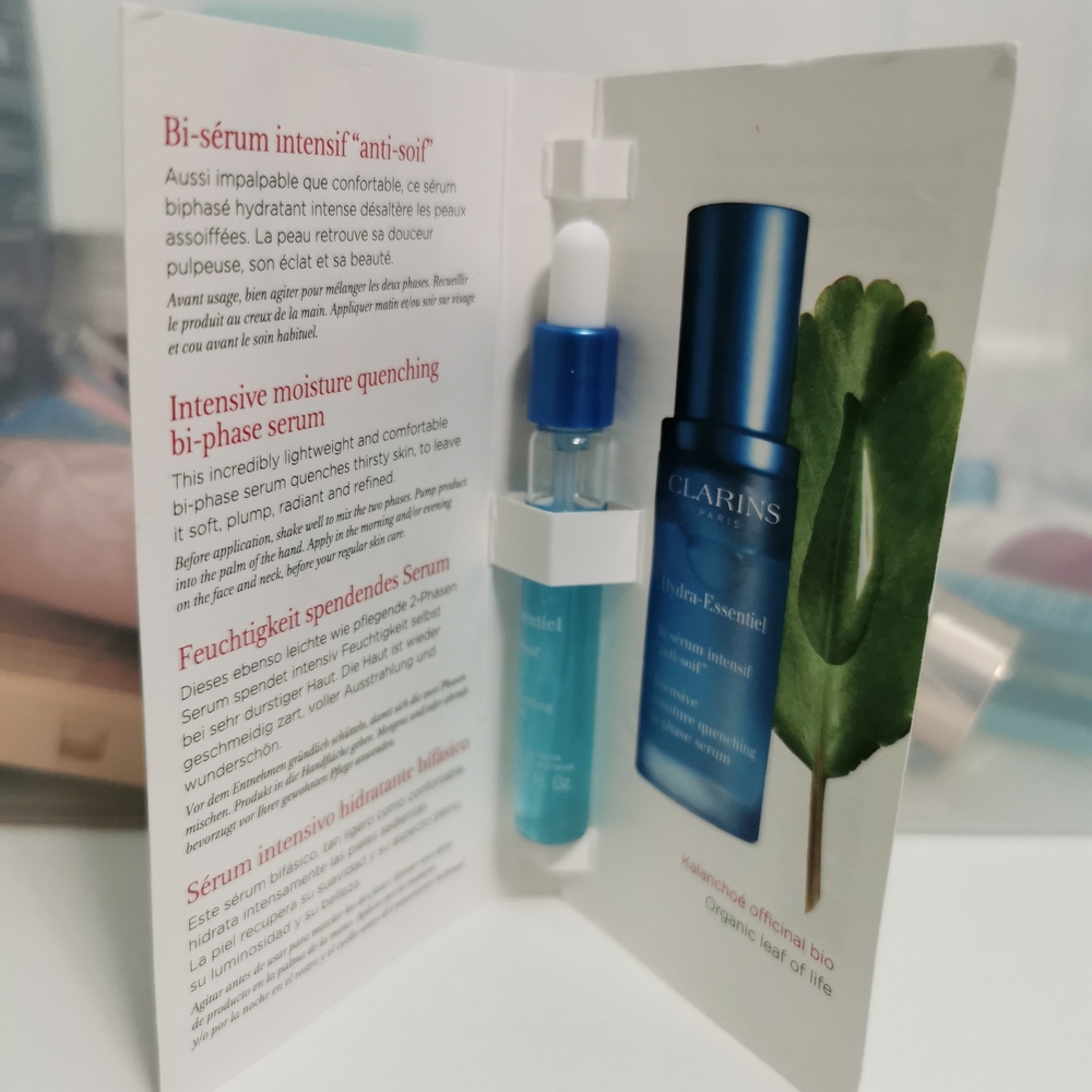 Clarins Blue Hydra-Essentiel Bi-Phase Serum